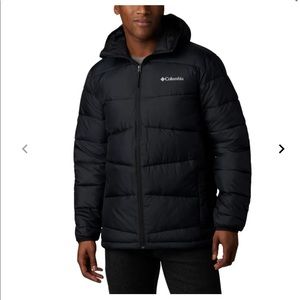 COLUMBIA MENS COAT. Size L